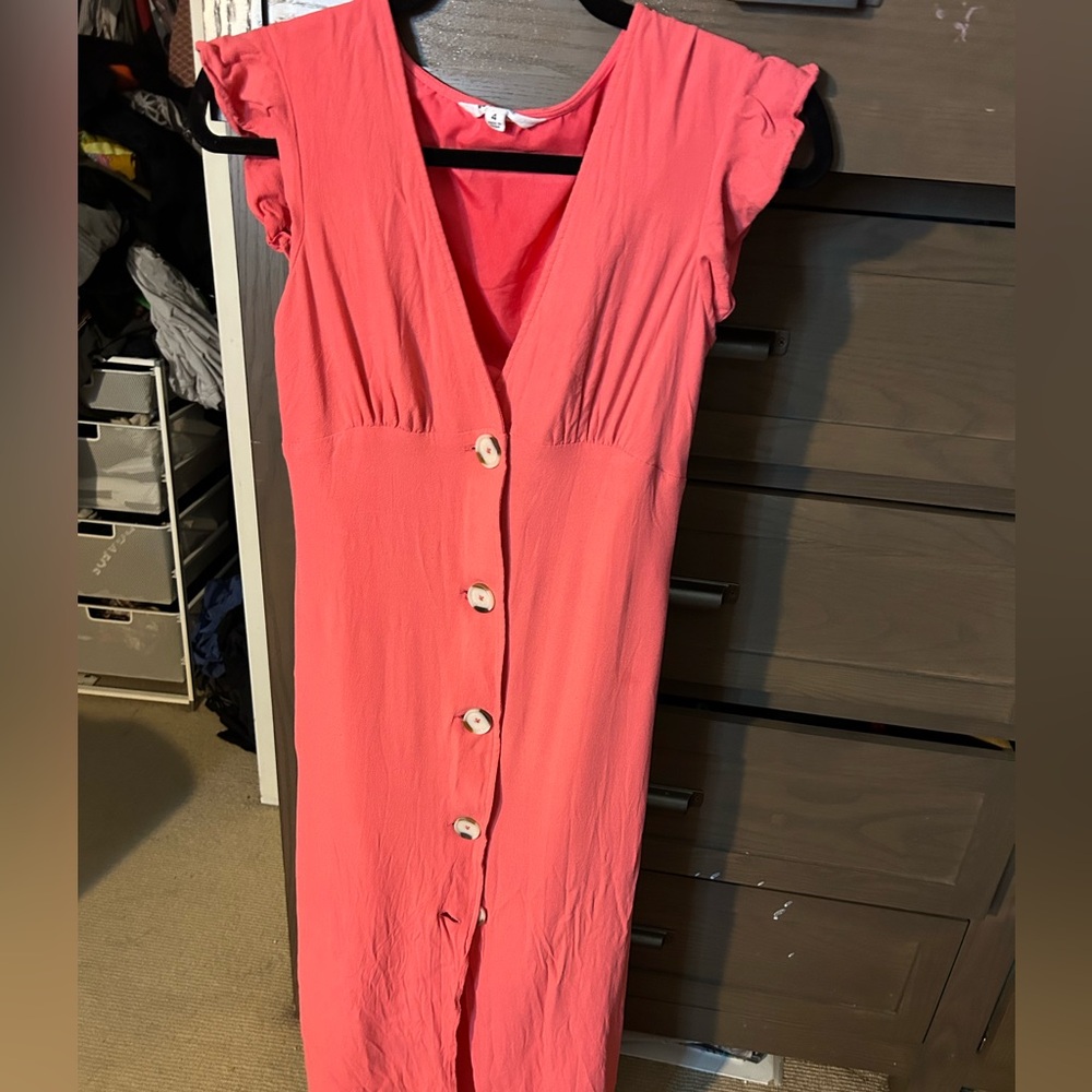 BB DAKOTA That's Amore Crepe Button Front Flutter Sleeve Midi Dress size 4 - Picture 4 of 8